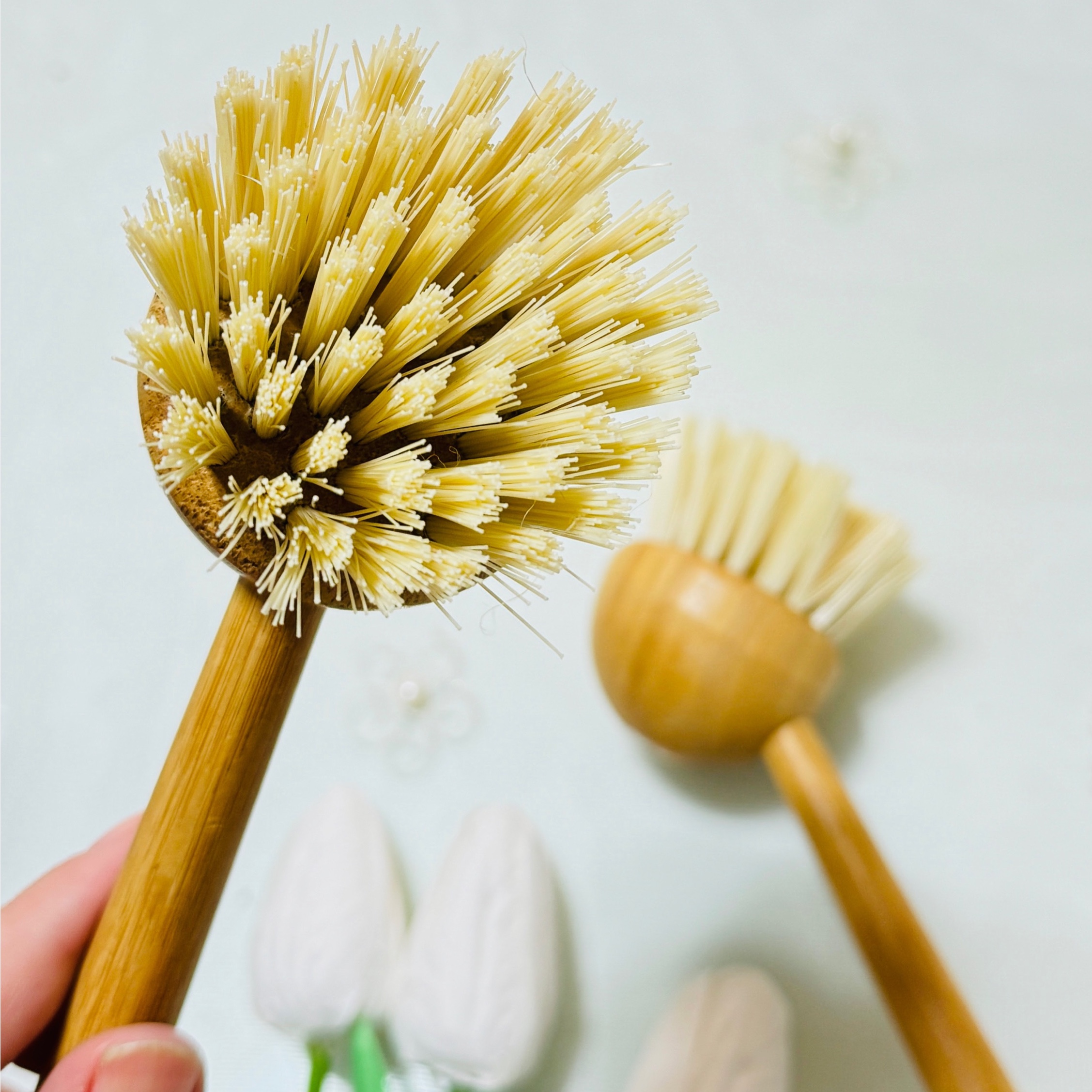 فرچه دسته دار چوبی